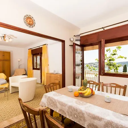 Mila Apartament *